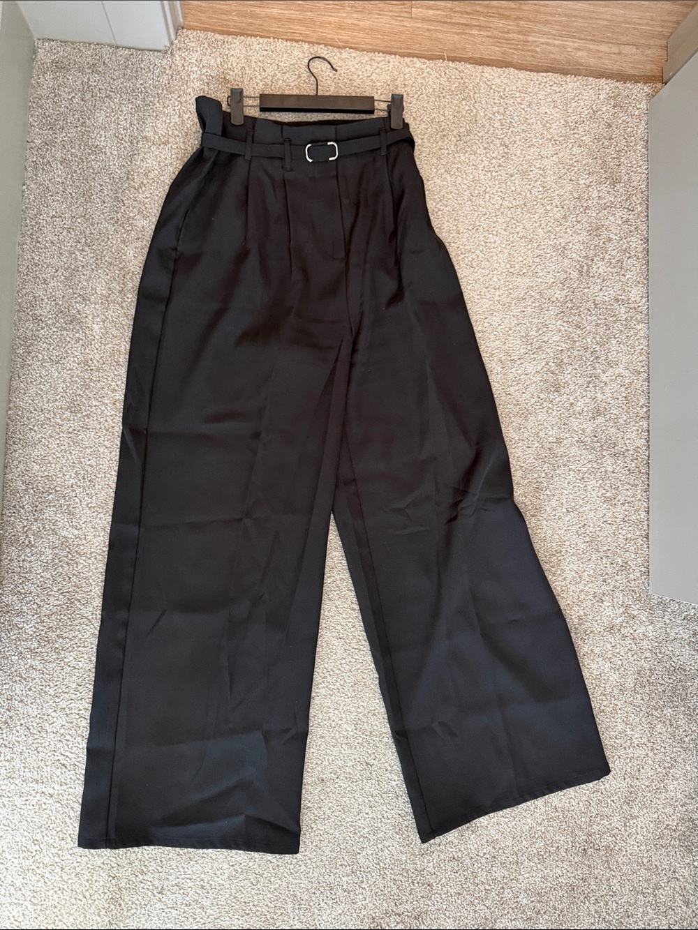 Lulu’s Black Wide-Leg Paperbag Waist Pants with Belt